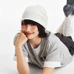 MEDM American letter star embroidery casual cold hat, cold resistant, warm and simple knitted hat, winter couple hat