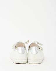 Chanel White Leather and Silver CC Logo Low-Top Sneakers - 36