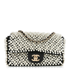 Lambskin Pearl On Flap Black