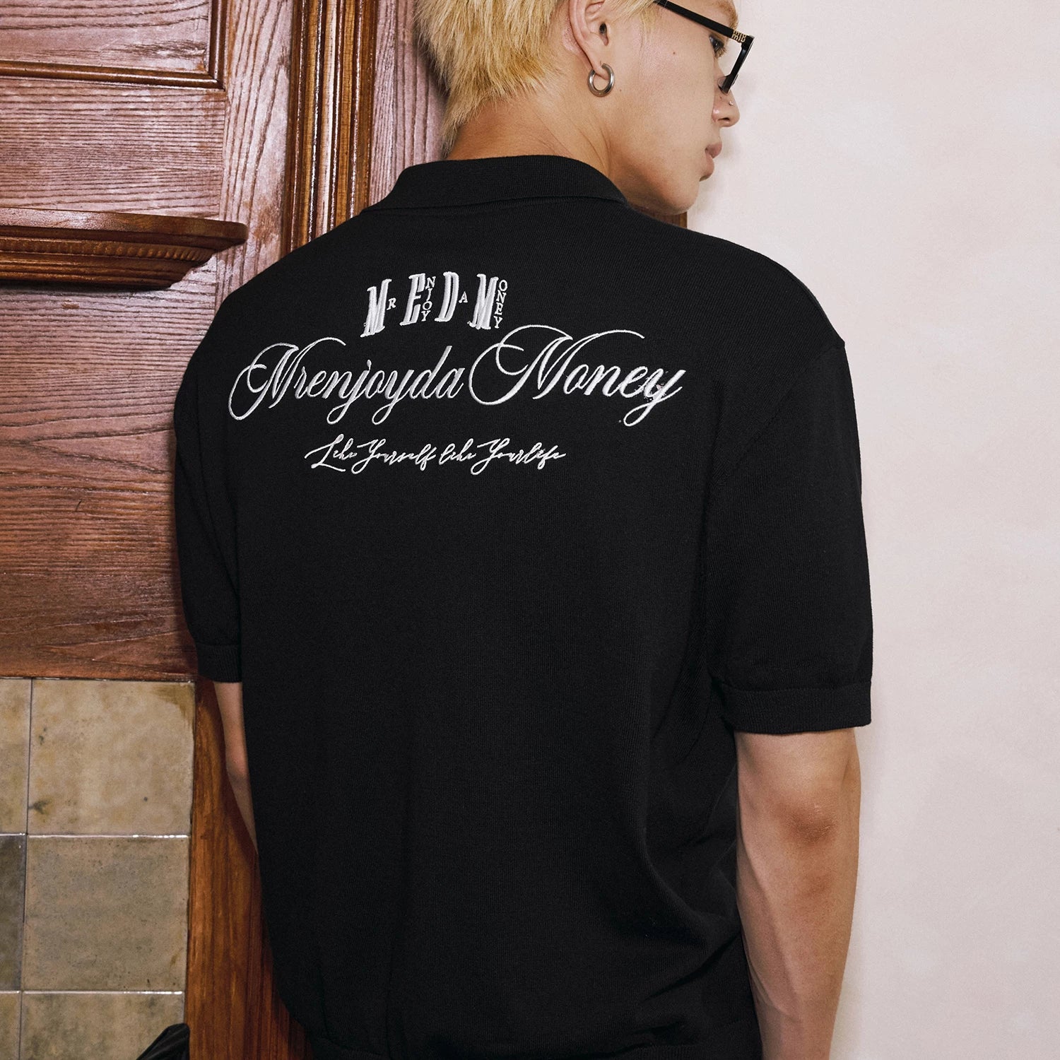 MEDM Tri color Embroidered Alphabet Handwritten Font Casual Polo Short Sleeve New Product Relaxation Flip Collar Half Sleeve T-shirt for Men