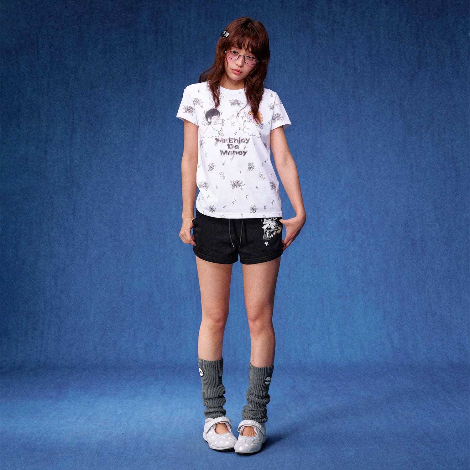 MEDM Cute Graffiti Keychain Heavy Fabric Ultra Short Pants Street Spicy Girl Style Basic Versatile Casual Pants Women