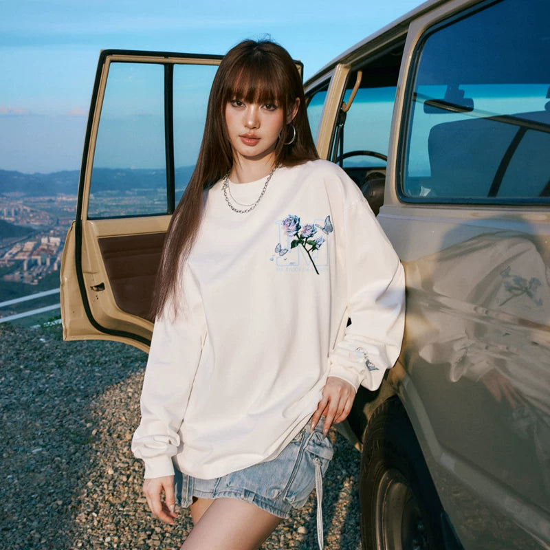 MEDM Origami Flower Embroidery Loose Long Sleeve T-shirt for Men and Women Autumn Round Neck Versatile Casual Couple Round Neck Top