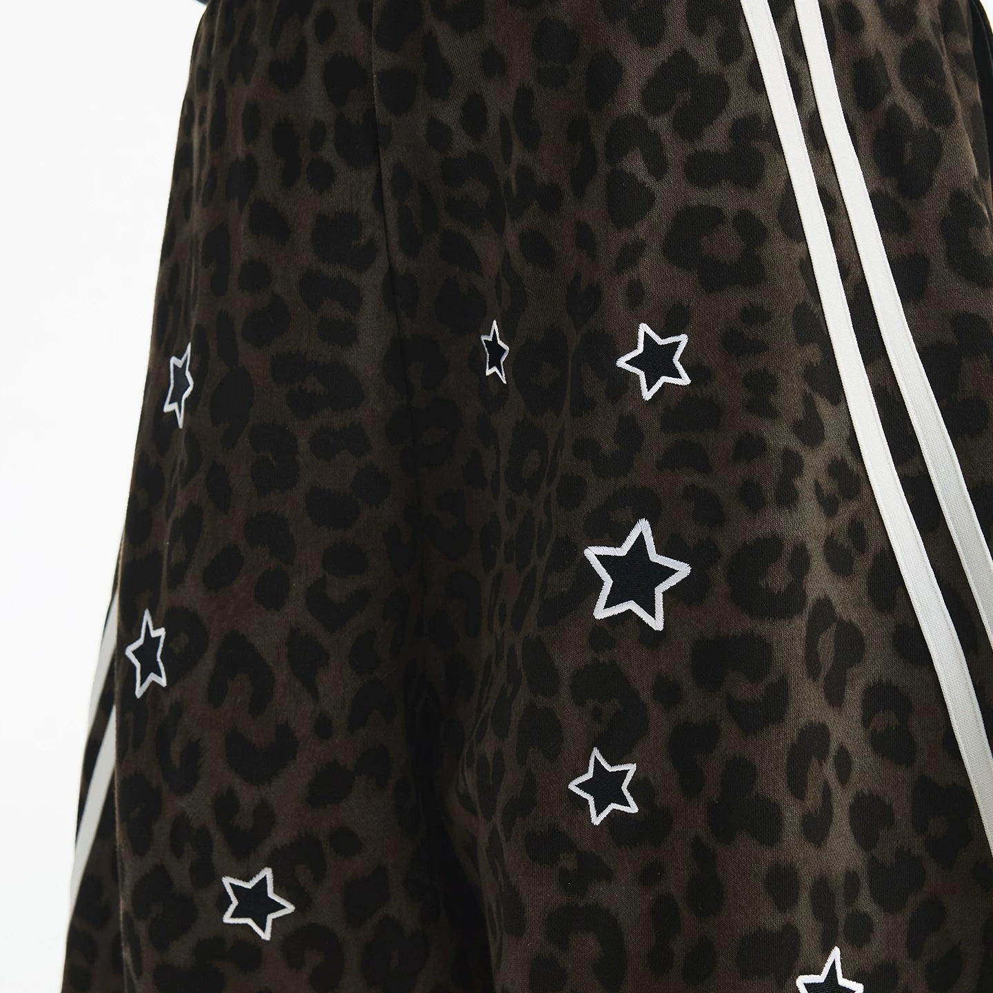 MEDM classic leopard print bar casual curved knife sweatpants embroidered with stars fashion personality men's and women's casual pants