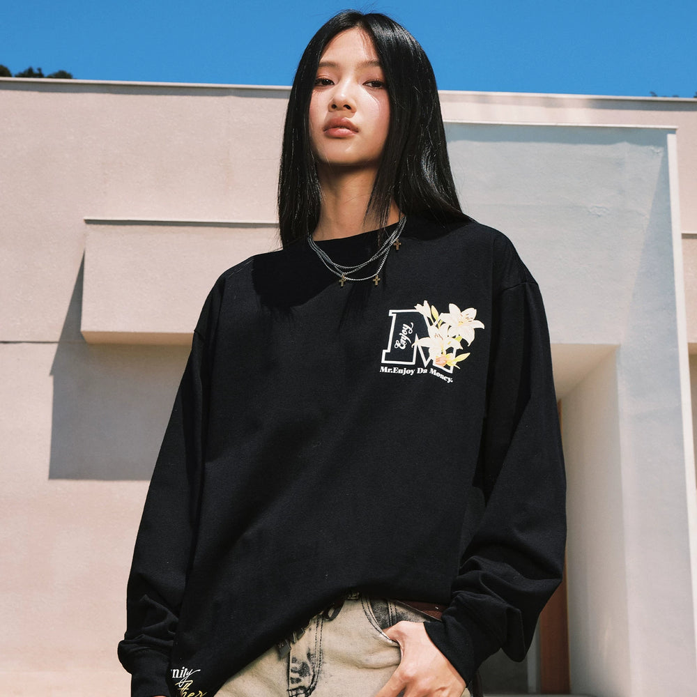 MEDM New Product Hand drawn Bouquet Printed Round Neck Casual Long Sleeve T-shirt Trendy Brand Pure Cotton Loose Couple Top Spring and Autumn